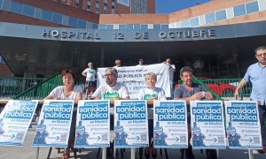 Vecinos y vecinas de Madrid en la presentación de las "Jornadas por la Sanidad Pública"