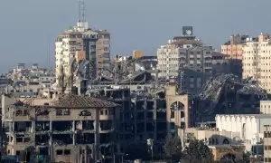 Los dificios de la Universidad Islámica destruidos después de los ataques israelíes en medio del conflicto entre Israel y Hamás en Gaza, el 13 de octubre de 2023.