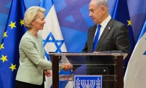 Ursula von der Leyen con Benjamin Netanyahu en su visita a Tel Aviv, a 13 de octubre de 2023.