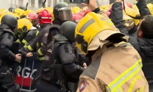 Los bomberos comarcales de toda Galicia protestan para pedir mejoras laborales