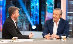 "Se ve la desesperación de la derecha": críticas al llamamiento de Pedrerol en 'El Hormiguero' contra Sánchez