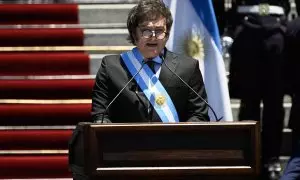 El presidente electo de Argentina, Javier Milei, habla desde el Congreso de la Nación luego de jurar como próximo jefe de Estado