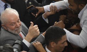 El presidente de Brasil Luiz Inácio Lula da Silva, después de la ceremonia de Lanzamiento del Plan Nacional Calles Visibles, a 11 de diciembre de 2023 en el  Palacio do Planalto.