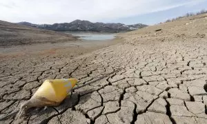 El embalse de La Viñuela, ubicado en La Axarquía (Málaga), hace un año. Andalucía sufre la sequía más larga desde 1961.