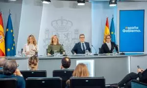 19/12/23 - La vicepresidenta Yolanda Díaz; la portavoz, Pilar Alegría; el ministro de la Presidencia, Félix Bolaños y la ministra Mónica García, durante la rueda de prensa posterior a la reunión del Consejo de Ministros, este martes.