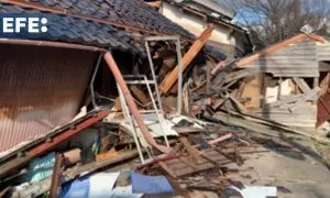 Más de 14.000 personas siguen evacuadas un mes después del devastador terremoto del centro de Japón