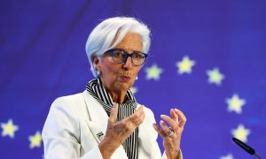 La presidenta del BCE, Christine Lagarde, en una rueda de prensa en la sede de la entidad monetaria, en Fráncfort. REUTERS/Kai Pfaffenbach