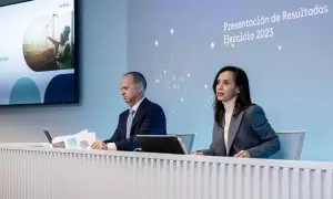 El consejero delegado de Redeia, Roberto García Merino y la presidenta, Beatriz Corredor, durante la rueda de prensa de publicación de los resultados del ejercicio 2023. E.P./A. Pérez Meca