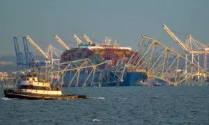 El puente Francis Scott Key, de Baltimore, se desploma durante la madrugada de este 26 de marzo de 2024.