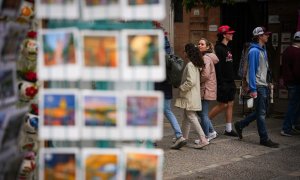 Turistas en el centro de Sevilla.