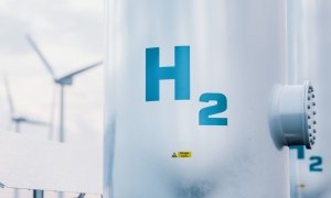 El hidrógeno verde puede obtenerse a partir de luz y agua, mucho más fácil que con la electrolisis