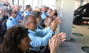 Funcionaris de presons es concentren davant el Departament de Justícia