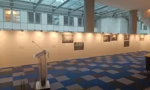 Imagen de la exposición 'Un lugar en el mundo' censurada por el Parlamento Europeo.