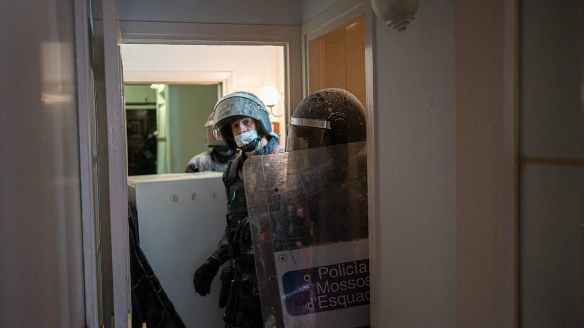 Detenida durante su desahucio en Reus una mujer víctima de violencia machista
