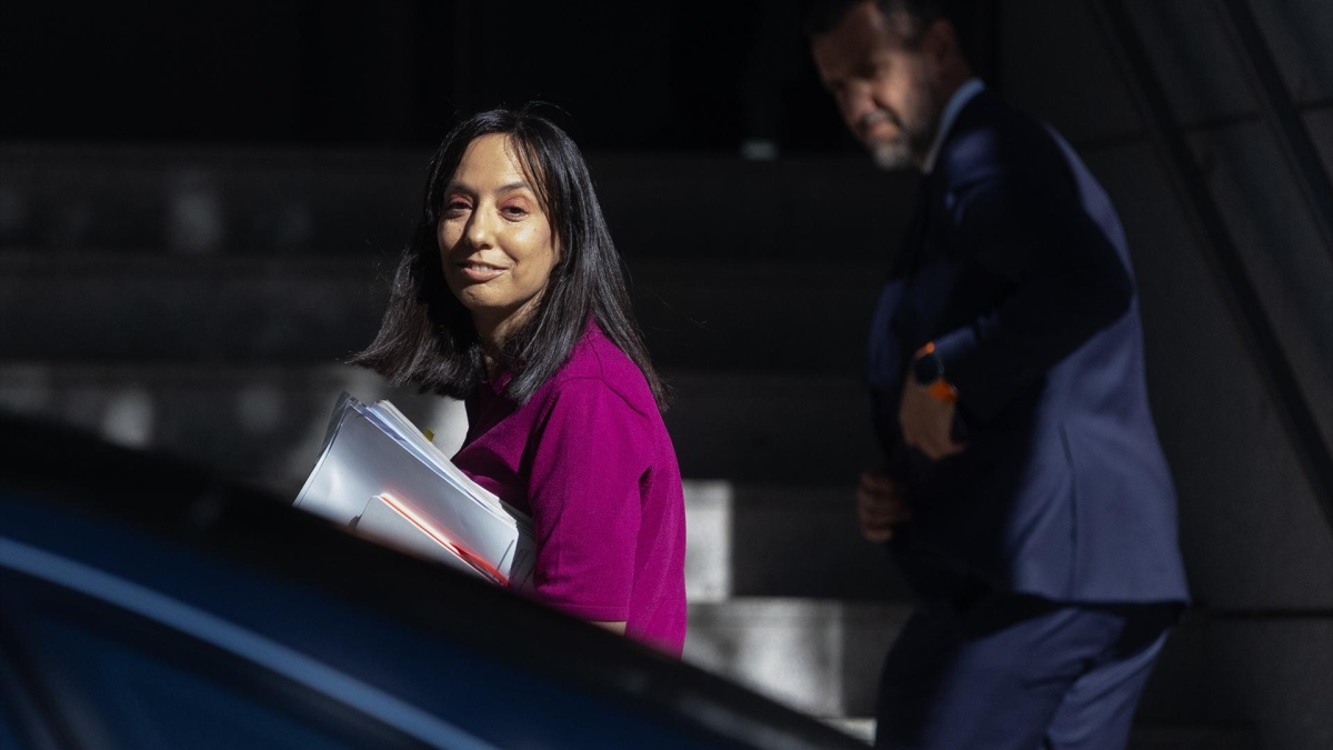La directora de la Guardia Civil declara sentirse víctima de Cerdán y rechaza haber dado órdenes a la UCO