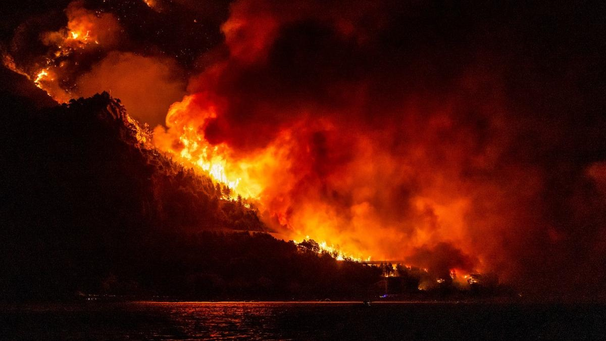 Un muerto y 14 heridos, siete críticos, por un fuego en la costa croata del Adriático