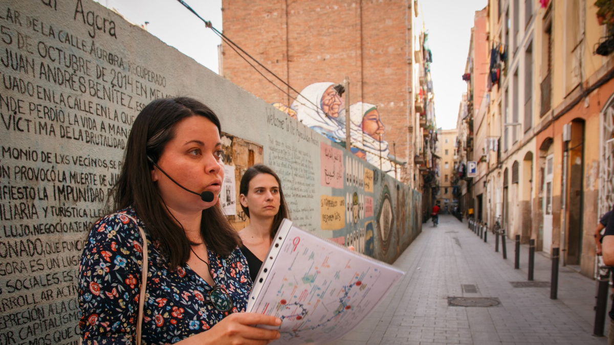 Migrantour, una ruta por el Raval que rompe estigmas | Público