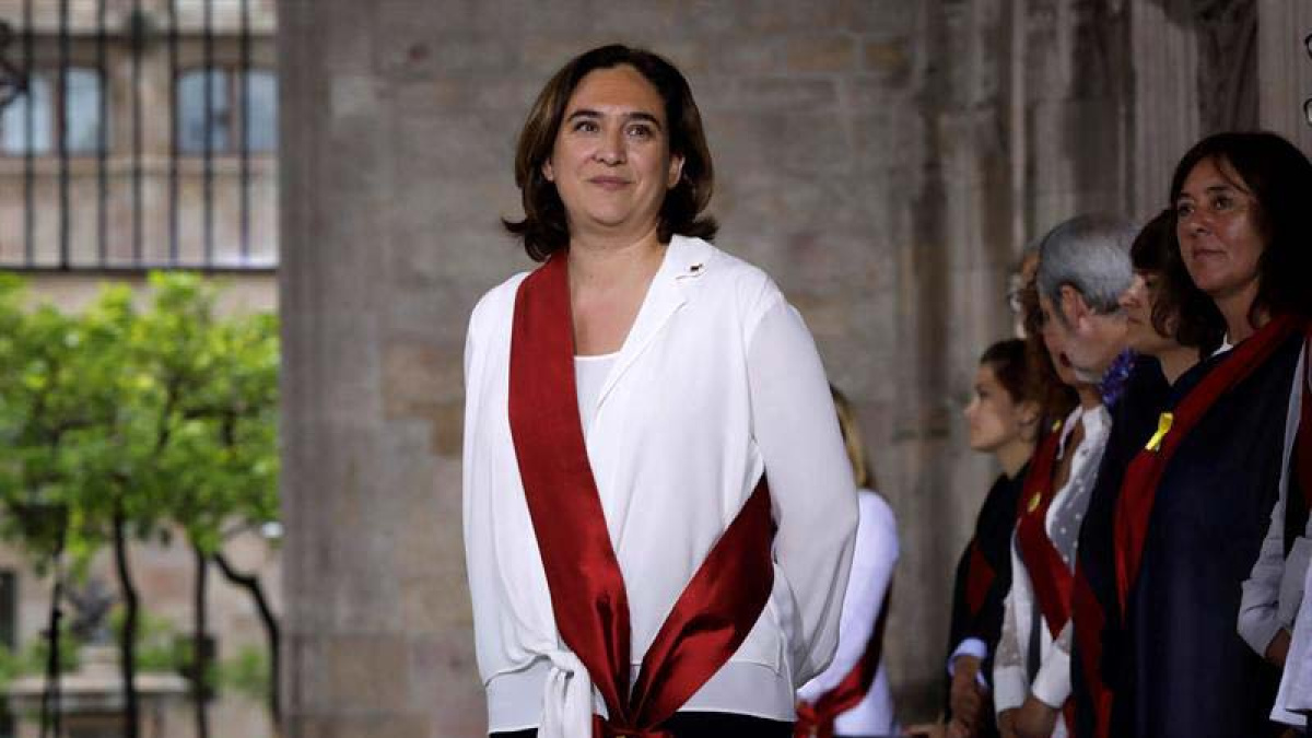 Los desahucios en Barcelona bajan un 23% desde que está Colau de alcaldesa