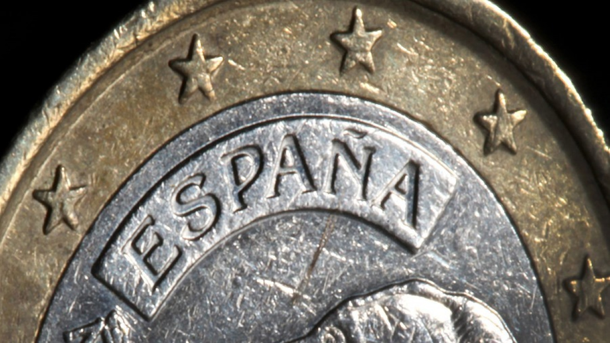 La deuda cierra 2024 en el 101,8% del PIB, tras caer más de tres puntos ...