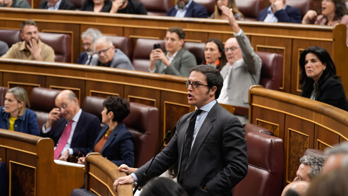 El Congreso aprueba el decreto para reubicar menores migrantes con el ...