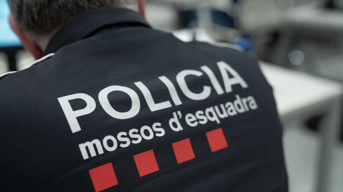 Los Mossos detienen a dos personas por una agresión racista a cuatro mujeres en Manresa