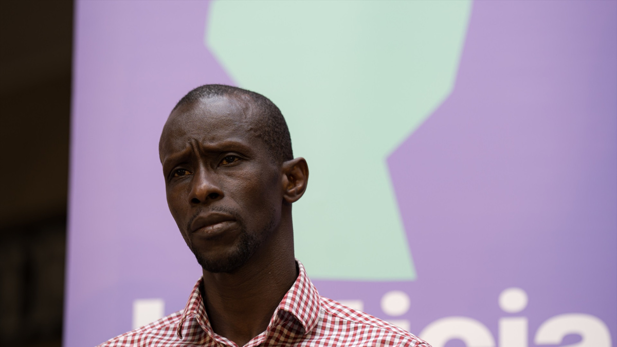 Cuando eres sospechoso por ser negro: el arresto de Mbaye reactiva las alertas por el racismo policial