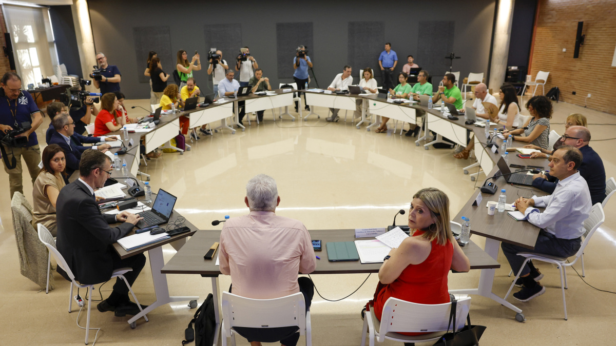 Los sindicatos docentes valencianos y Educación se reunirán 