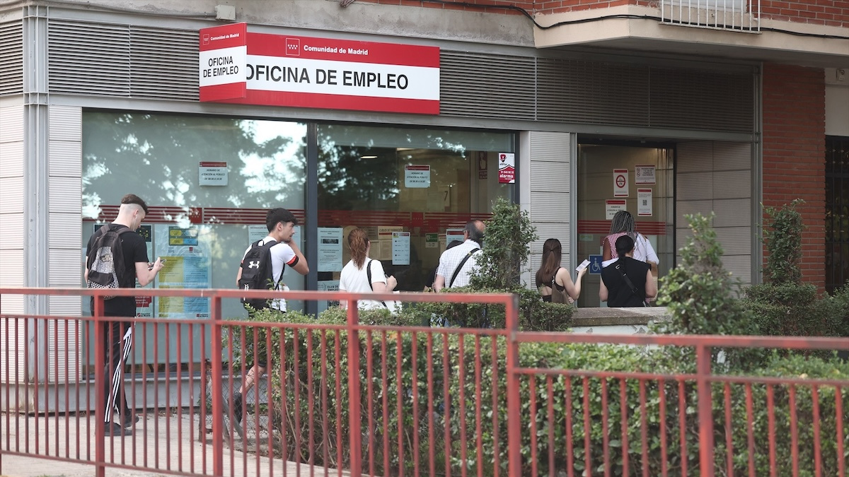 Cuándo se cobra el paro en septiembre de 2026