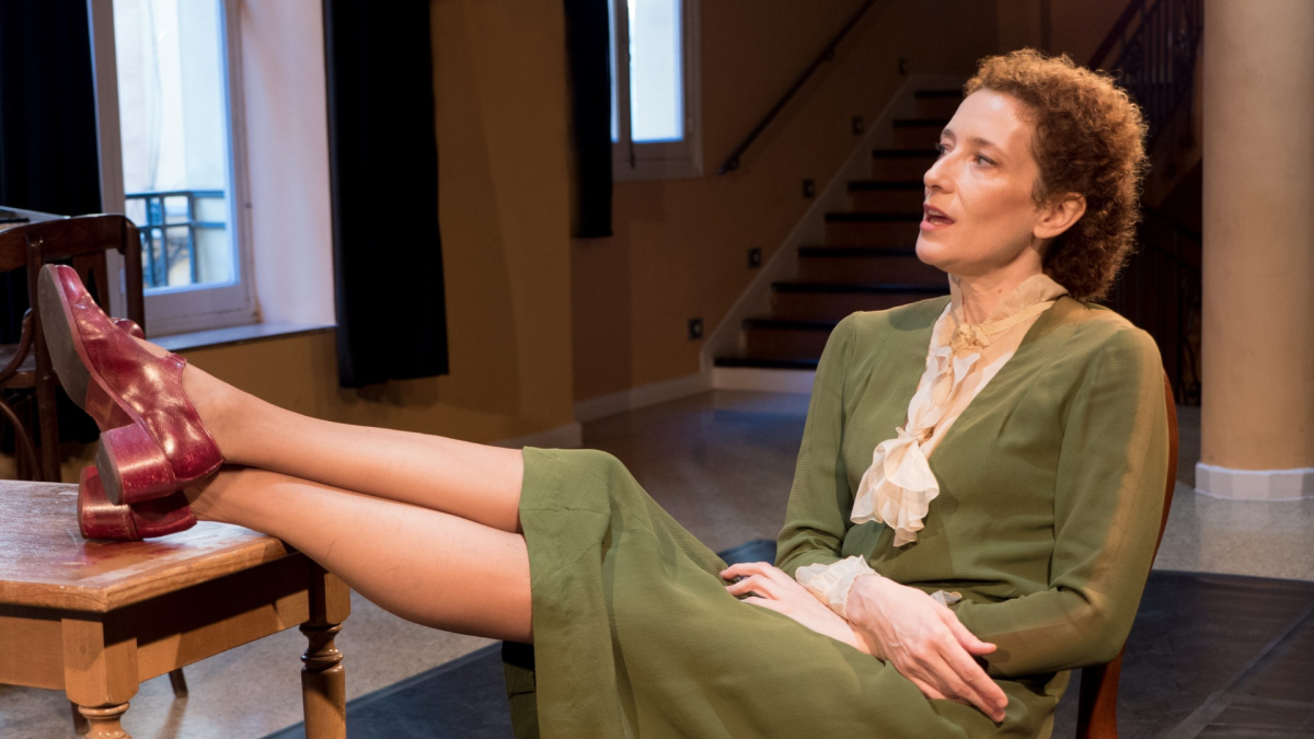 Meta bans ads for Virginia Woolf play in Spain because they cover social topics