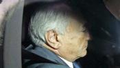 Strauss-Kahn se sienta en el banquillo acusado de tener una red de prostitutas a su servicio