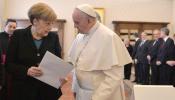 El Papa, a Merkel: "El trabajo de los jefes de Estado es proteger a sus pobres"