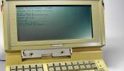 El primer ordenador portátil (que pesaba 4 kilos) cumple 30 años