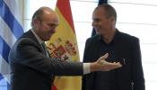 Varoufakis se reúne con De Guindos y augura un pronto final de la crisis griega