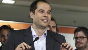 El líder de Ciudadanos en Madrid dice que no rechaza pactar con PSOE y Podemos