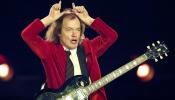 Unos 50.000 seguidores rinden culto a AC/DC en el Olímpico de Barcelona