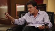 Hospitalizado el actor Charlie Sheen por comer almejas en mal estado