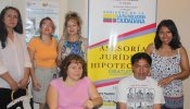 El colectivo ecuatoriano resiste al drama hipotecario de España