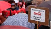 La embotelladora de Coca-Cola sólo cita 85 trabajadores para reabrir la planta de Fuenlabrada en septiembre