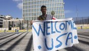 La bandera de EEUU vuelve a ondear en La Habana 54 años después