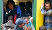Hungría reabre la estación de Budapest pero suspende la salida de trenes internacionales y siembra el caos entre los refugiados