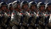China hace alarde de sus fuerzas militares en el aniversario del final de la II Guerra Mundial