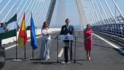 Rajoy inaugura el puente de La Pepa mirando a Catalunya: "Los españoles somos constructores de puentes"