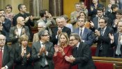 El Parlament aprueba caminar hacia la independencia de Catalunya con el rechazo de toda la oposición