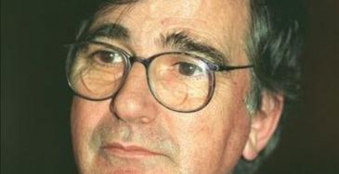 Veinte años del asesinato de Ernest Lluch: cuando ETA mató al exministro que defendía el diálogo con el nacionalismo