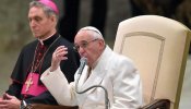 El Papa pide de nuevo perdón por los escándalos en el Vaticano y cita las virtudes de la Curia