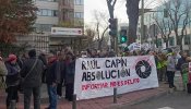 La Policía sólo aporta "fotografías poco claras" como prueba en el juicio contra el activista Raúl Capín