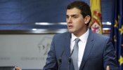 Rivera: "Rajoy y Sánchez tendrán que abanderar las negociaciones o asumir que no pueden gobernar"