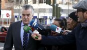 Bárcenas apunta a Cospedal en el borrado sus discos duros, donde había recibís de pagos a dirigentes del PP