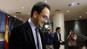 El PSOE acepta por vez primera incluir al PP en las negociaciones para formar Gobierno