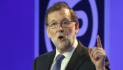 Rajoy: "Por las carreteras tienen que ir coches y de los aeropuertos tienen que salir aviones"